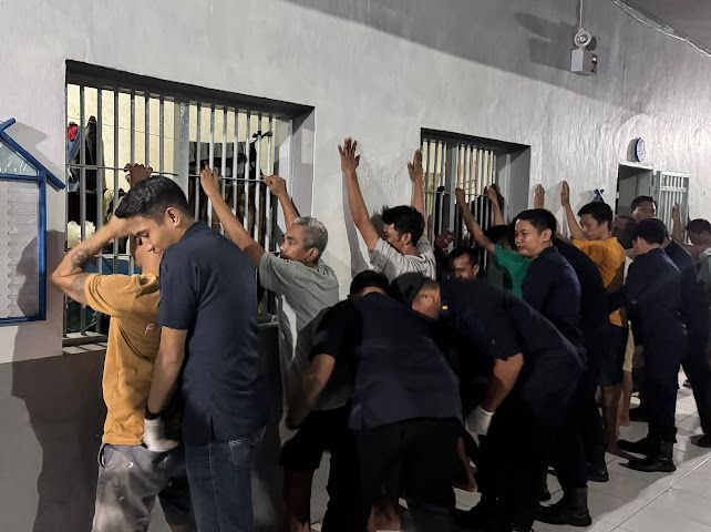 Tingkatkan Kewaspadaan Jelang Idul Fitri, Lapas Palopo Gelar Razia  Insidentil di Blok Hunian – profesional dan terpercaya
